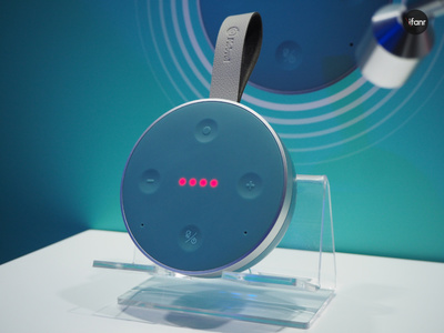 智能音箱只能擺家里？出門問問Tichome Mini，讓AI助手如影隨形