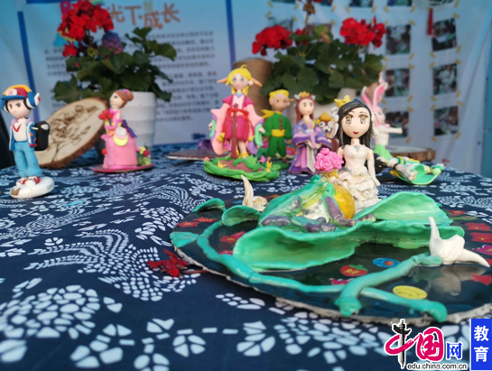 童心飛揚 藝彩紛呈——成都馬家河小學舉行校園藝術節暨六一文藝匯演