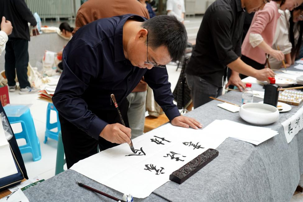 塔里木大學(xué)文聯(lián)開啟會員日納新 煥發(fā)校園文藝創(chuàng)作新活力